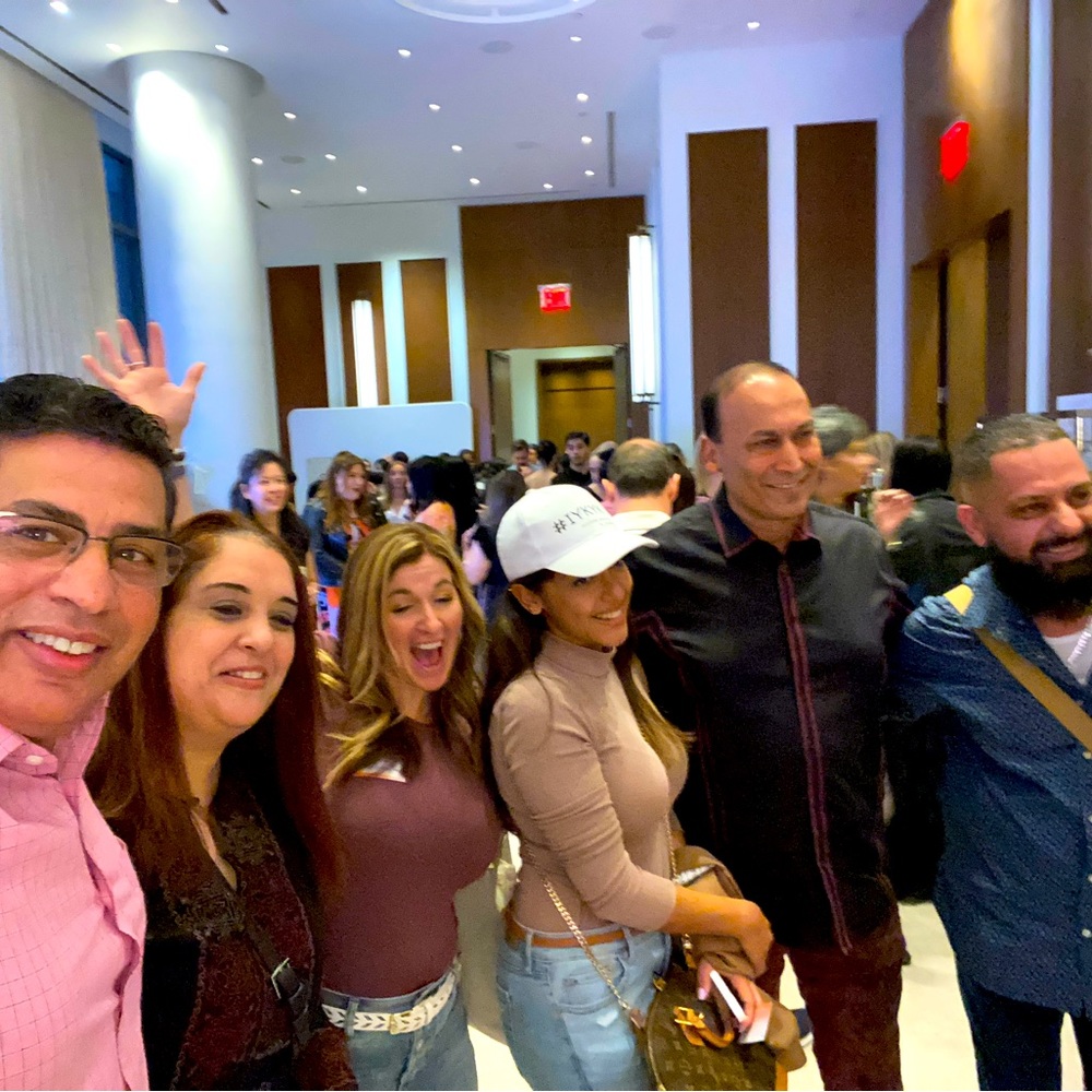 Saturday share show with captain Mo😘😍.Come and join us.Great deals - Picture 5 of 12